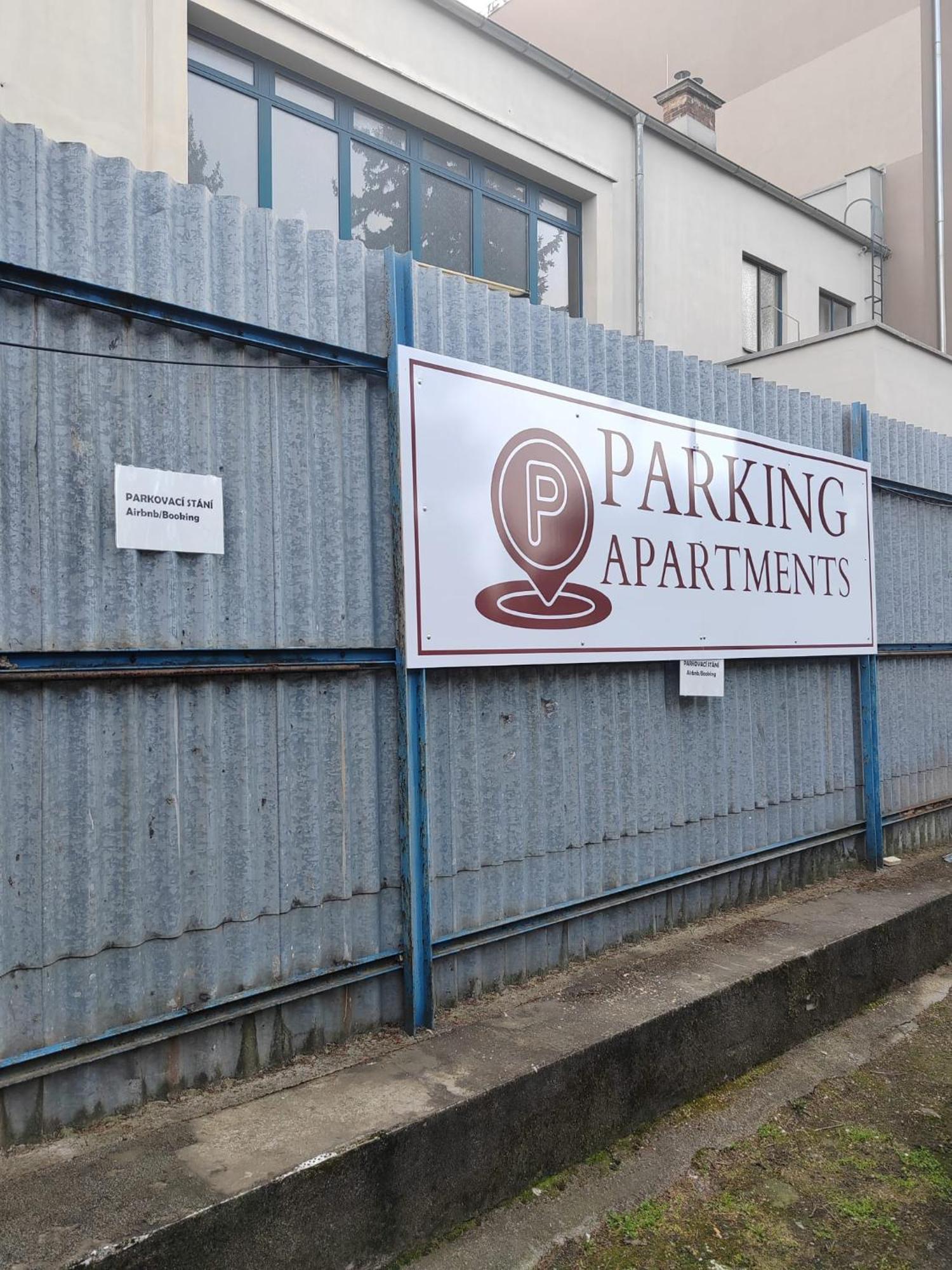 Apartia Krenova, Brno-Center Eksteriør bilde