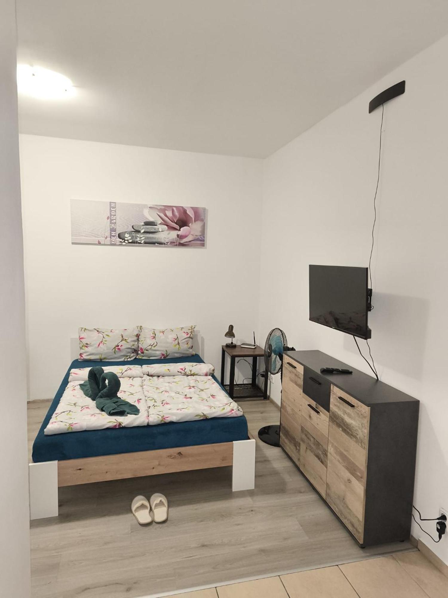 Apartia Krenova, Brno-Center Eksteriør bilde