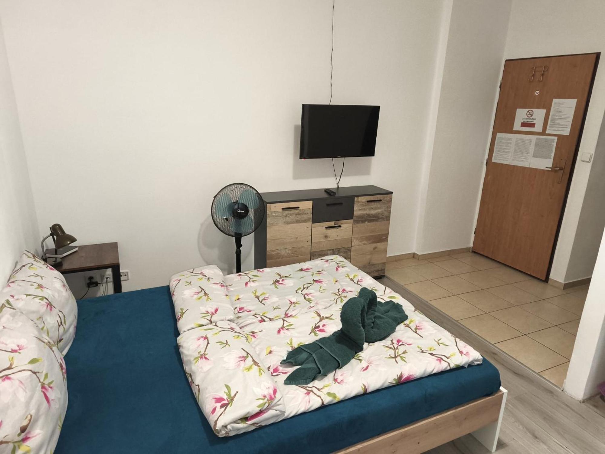 Apartia Krenova, Brno-Center Eksteriør bilde